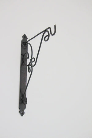 Wall Mounted Iron Bracket for Lanterns or Signs