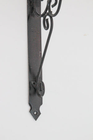 Wall Mounted Iron Bracket for Lanterns or Signs