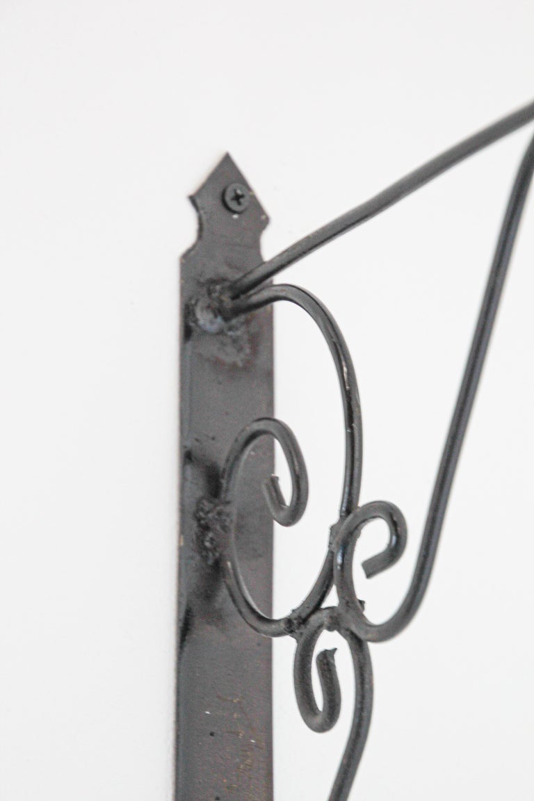 Wall Mounted Iron Bracket for Lanterns or Signs