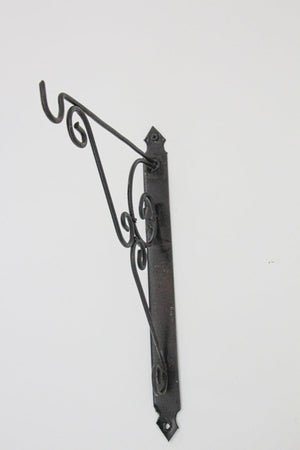 Wall Mounted Iron Bracket for Lanterns or Signs