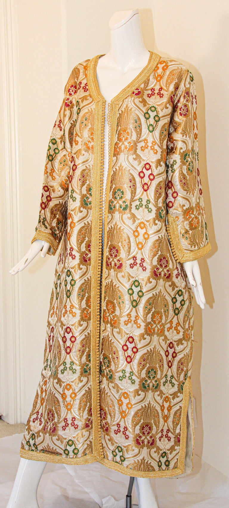 Elegant Moroccan Damask Metallic Floral Caftan