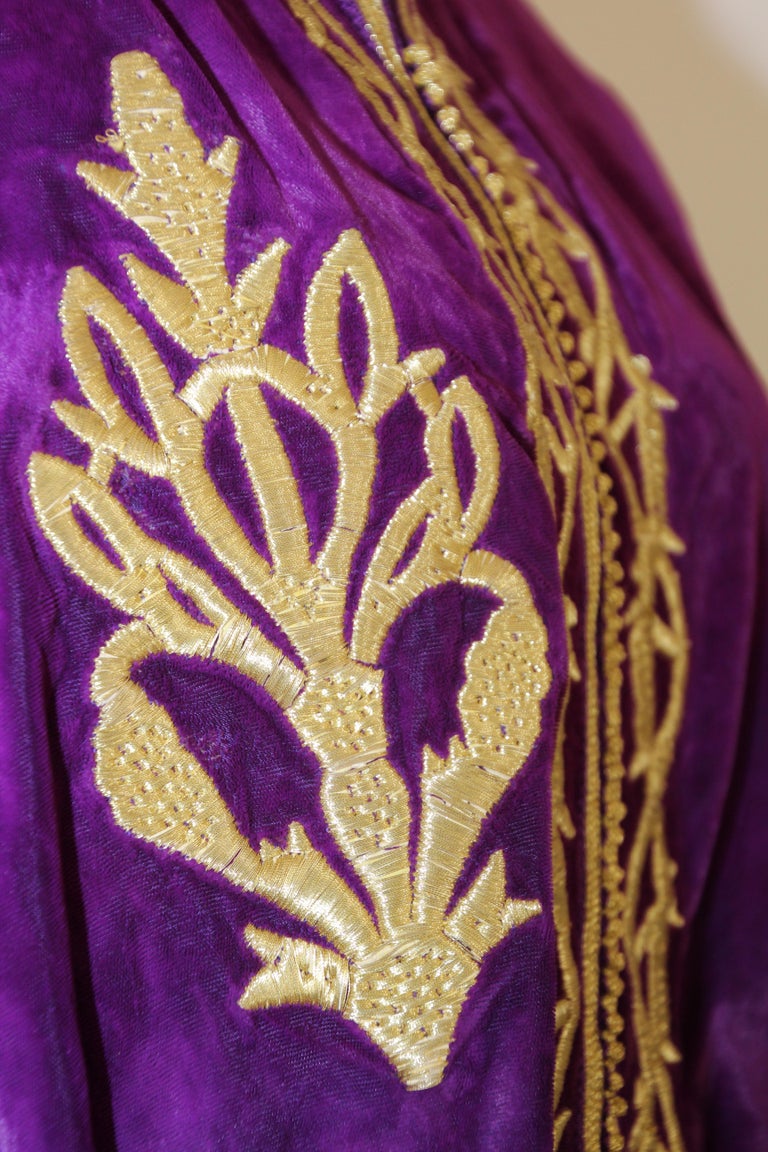 Moroccan Caftan Purple Velvet Embroidered with Gold Kaftan, circa 1970