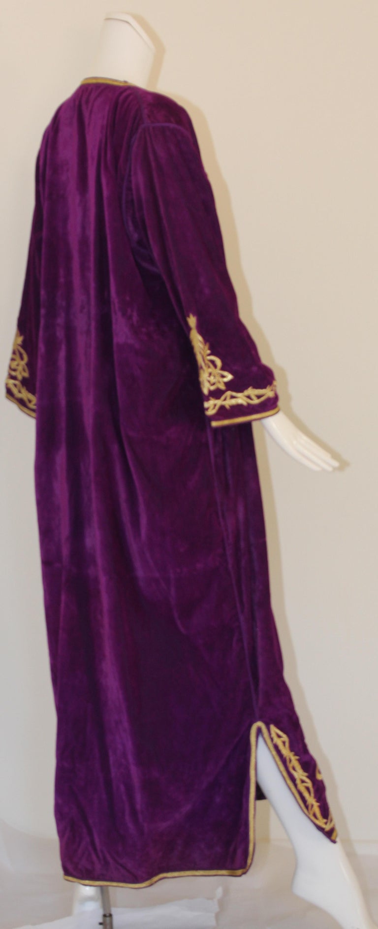 Moroccan Caftan Purple Velvet Embroidered with Gold Kaftan, circa 1970