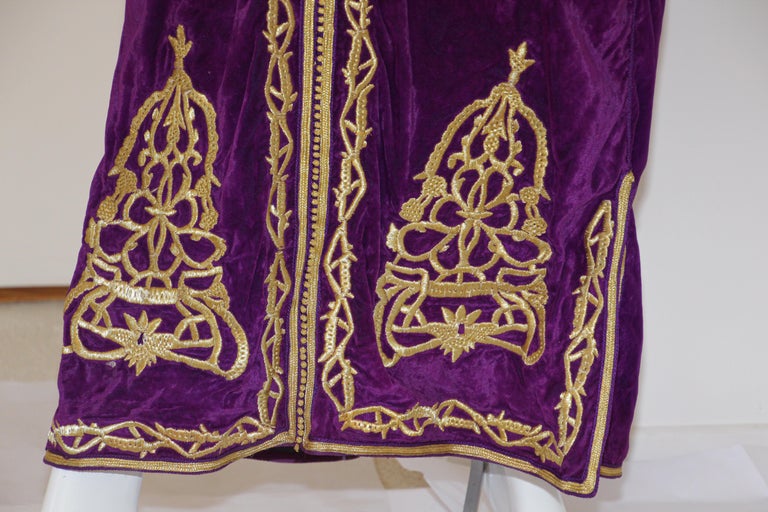 Moroccan Caftan Purple Velvet Embroidered with Gold Kaftan, circa 1970