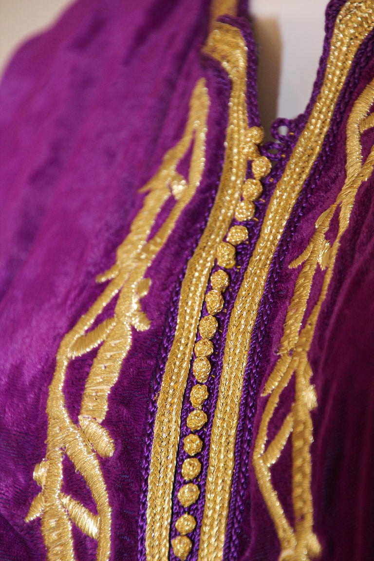 Moroccan Caftan Purple Velvet Embroidered with Gold Kaftan, circa 1970
