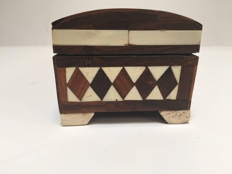 Vizagapatam Anglo-Indian Rectangular Box with Bone Inlaid