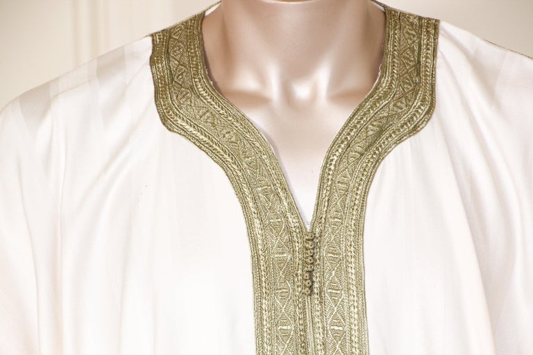 Moroccan Vintage Gentleman Caftan White with Green Trim
