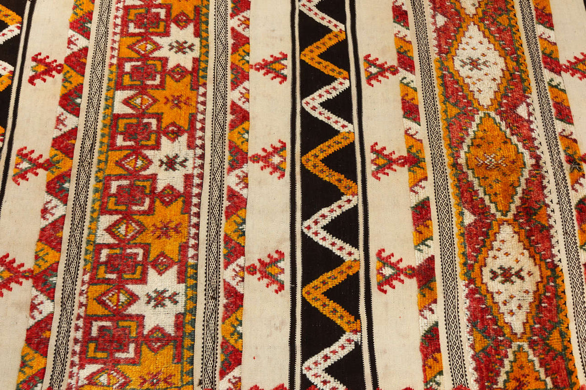 Vintage Moroccan Glaoua Berber Tribal Wool Rug, High Atlas, 20th Century