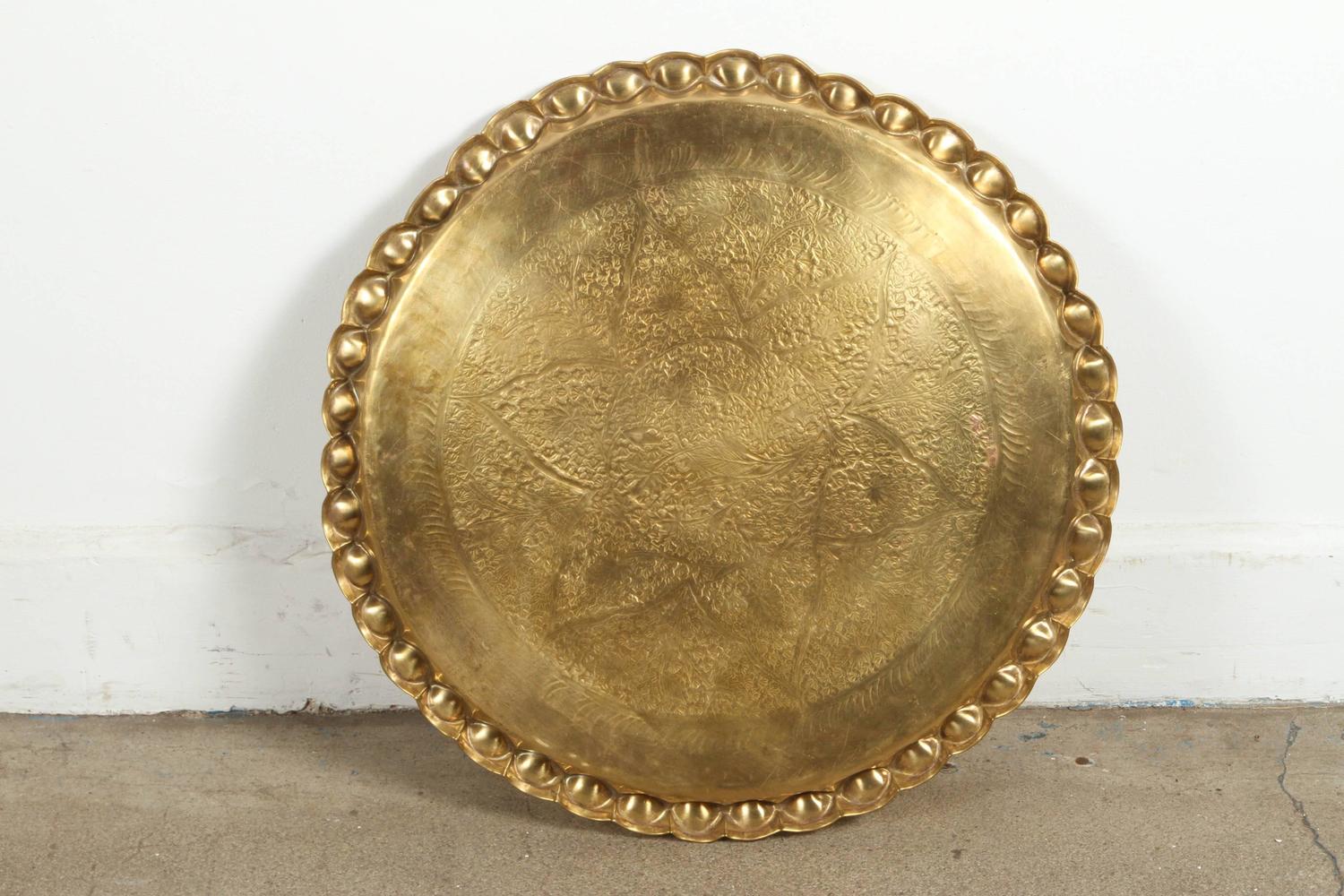 Vintage Moroccan Etched Brass Round Tray Table - E-mosaik